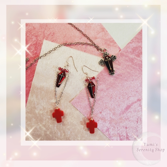 SOLD:    Vampire Earrings - Picture 1 of 1